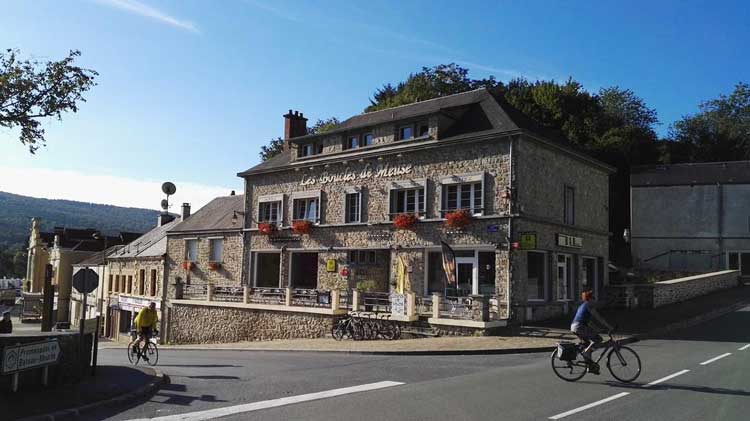 Hotel-Restaurant Les Boucles de Meuse
