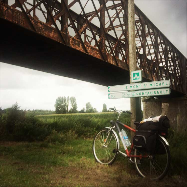 Cycling mont st michel